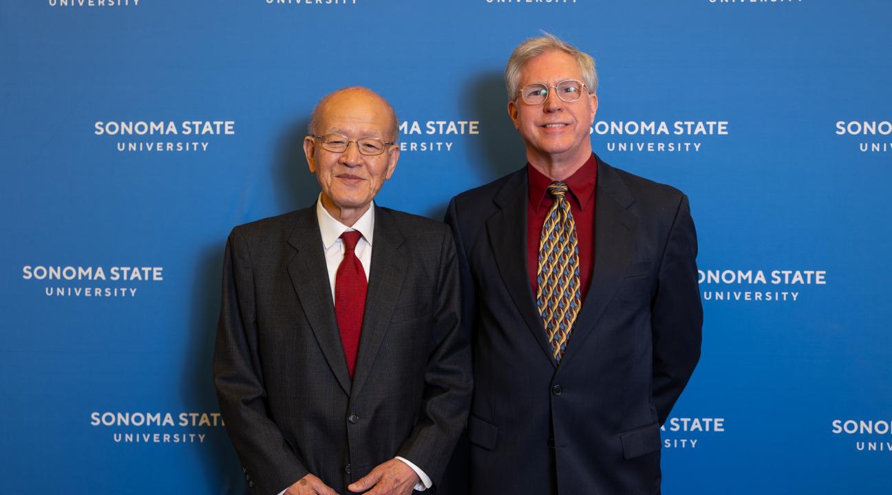 Photo of Jong Lee and Christopher Stewart 