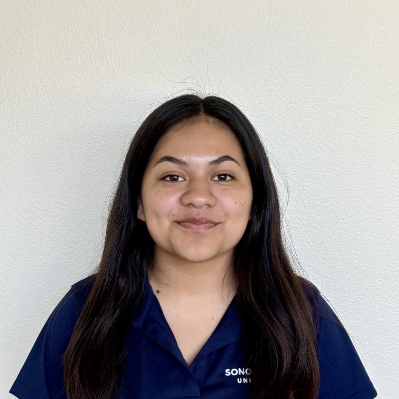 Jessica Gomez Rodriguez Headshot